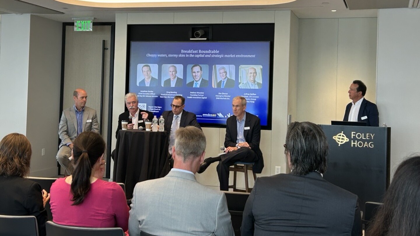 From left to right: Jeff Quillen, Foley Hoag; Jim Cirenza, DNB Bank; Andrew Meadow, Health Innovation Capital; Greg Benning, Back Bay Life Science Advisors; Jonathan Gertler, Back Bay Life Science Advisors