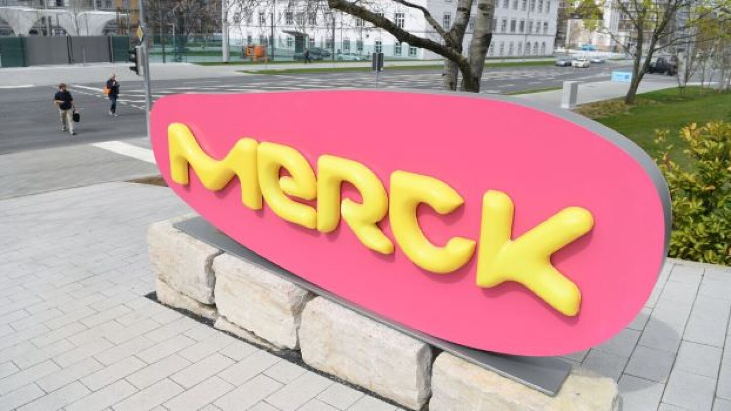 Merck KGaA Discontinues Trial of Cancer Drug Co-Developed With GSK ...