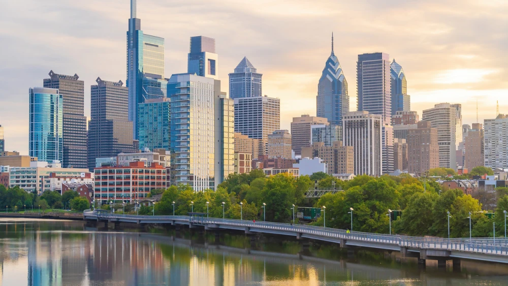 Photo of Philadelphia downtown city skyline