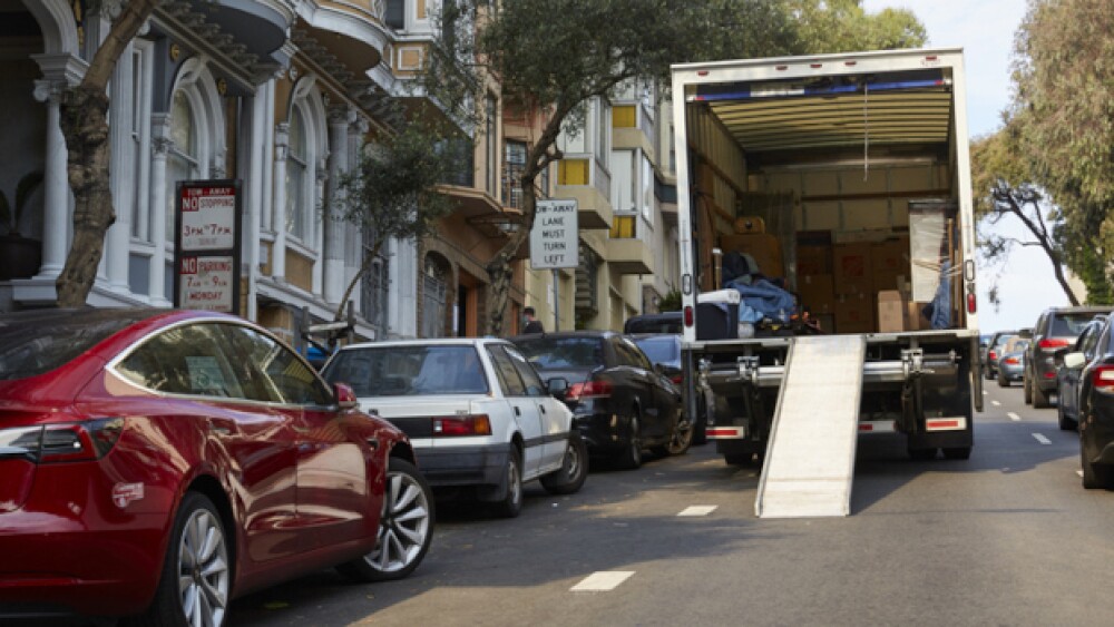 A moving truck parked in San Francisco’s Nob Hill