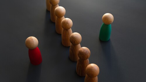 Refusal to contact. Barrier to negotiations. Division, separation. Protagonist, antagonist, minions. Mediation and conflict resolution.